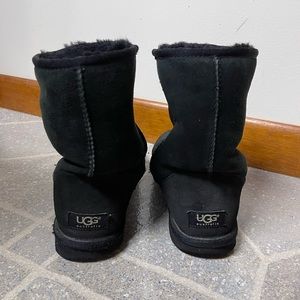 Women’s Classic Short UGG Boots